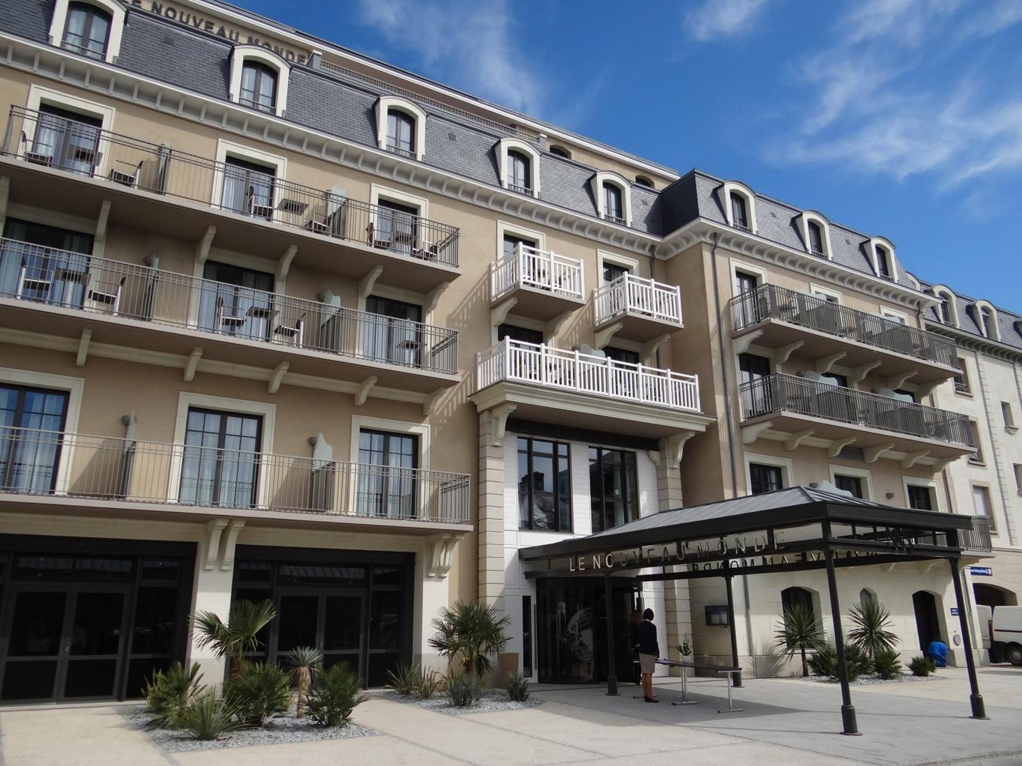 Hotel Le Nouveau Monde Сен-Мало Екстер'єр фото